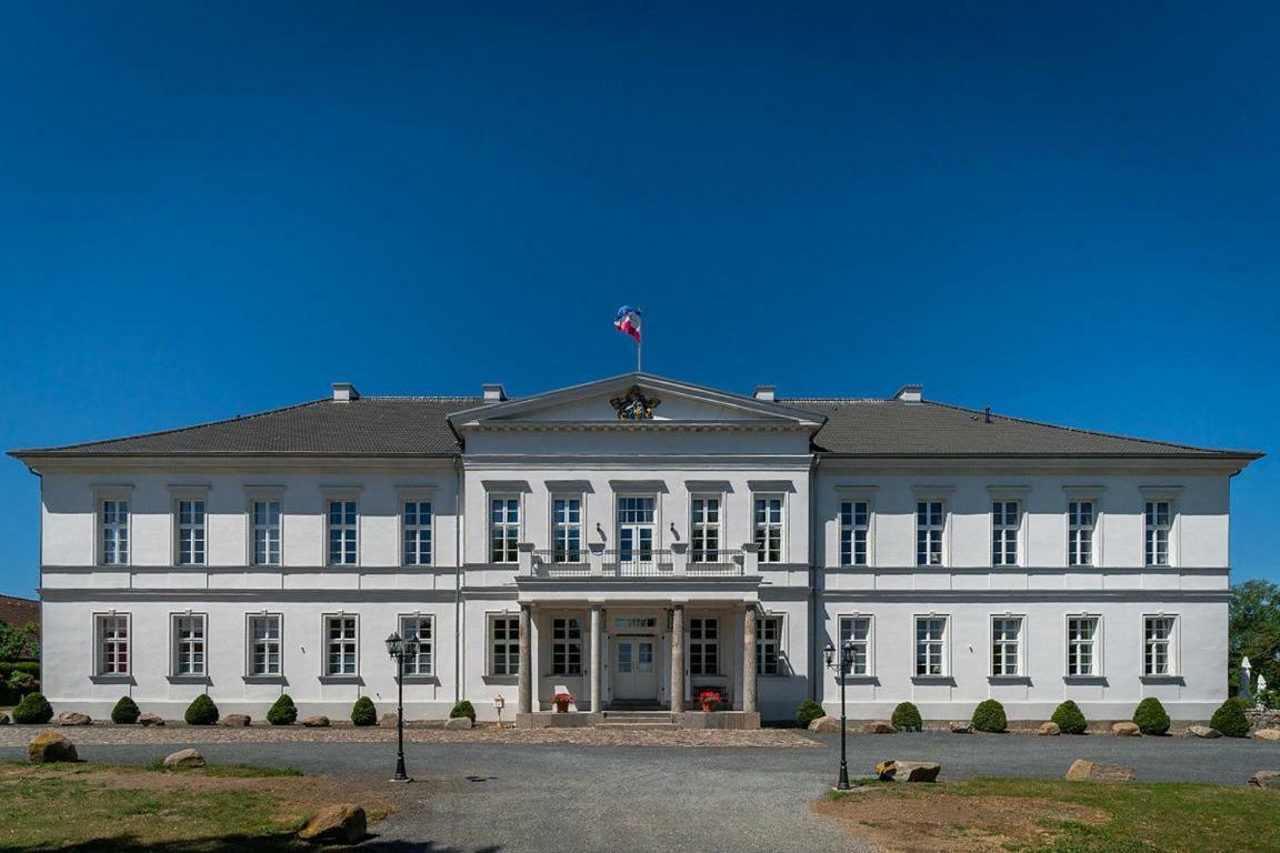 Apartamento Gutshaus Gross Helle Mölln Exterior foto